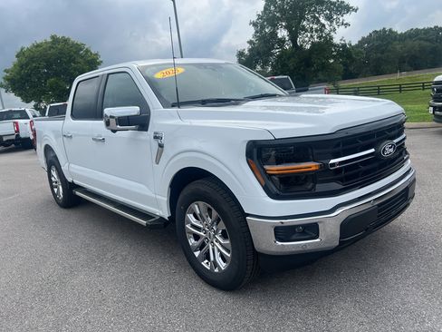 New 2025 Ford F150 XLT w/ Equipment Group 302A MID image 3