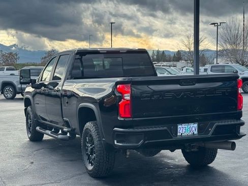 Certified 2022 Chevrolet Silverado 2500 LTZ w/ LTZ Plus Package image 3