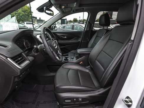 Used 2024 GMC Terrain SLT w/ Tech Package AWD/4WD image 21