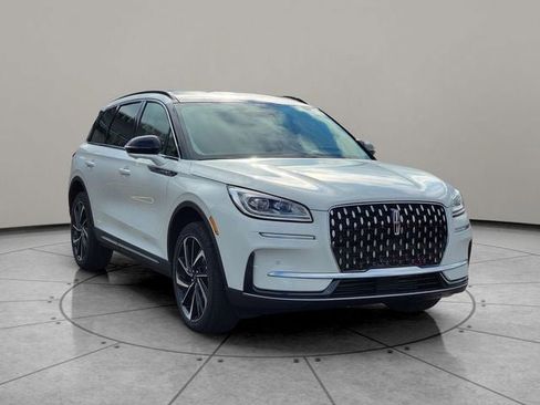 New 2026 Lincoln Corsair Reserve image 14