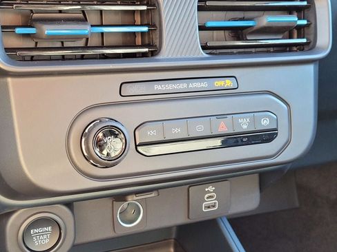 New 2026 Ford Maverick Lobo image 54