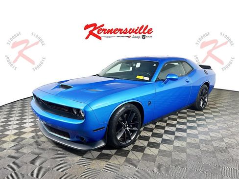 Used 2019 Dodge Challenger R/T Scat Pack image 3