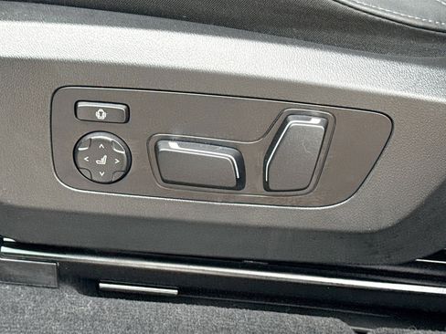 Used 2025 BMW X3 xDrive30i image 25