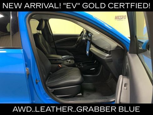 Used 2022 Ford Mustang Mach-E Select AWD/4WD image 12