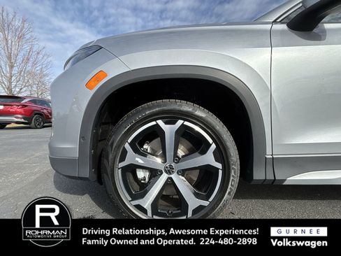 New 2026 Volkswagen Tiguan SE AWD/4WD image 11