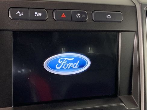 Used 2017 Ford F150 Lariat w/ Equipment Group 502A Luxury image 31