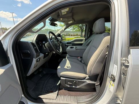 Used 2019 Ford F150 XLT w/ Equipment Group 302A Luxury AWD/4WD image 11