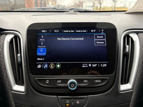 Used 2024 Chevrolet Malibu LS image 27