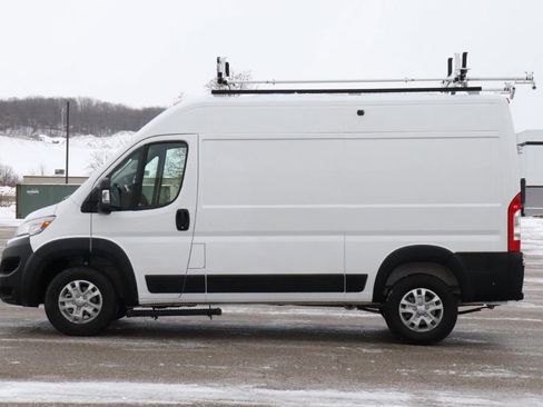 Used 2025 RAM ProMaster 1500 w/ Quick Order Package 22G SLT image 5