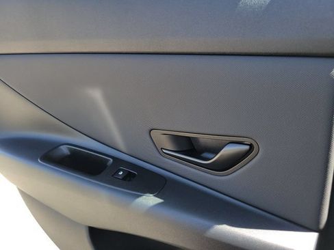 New 2026 Hyundai Elantra SEL Sport FWD image 22