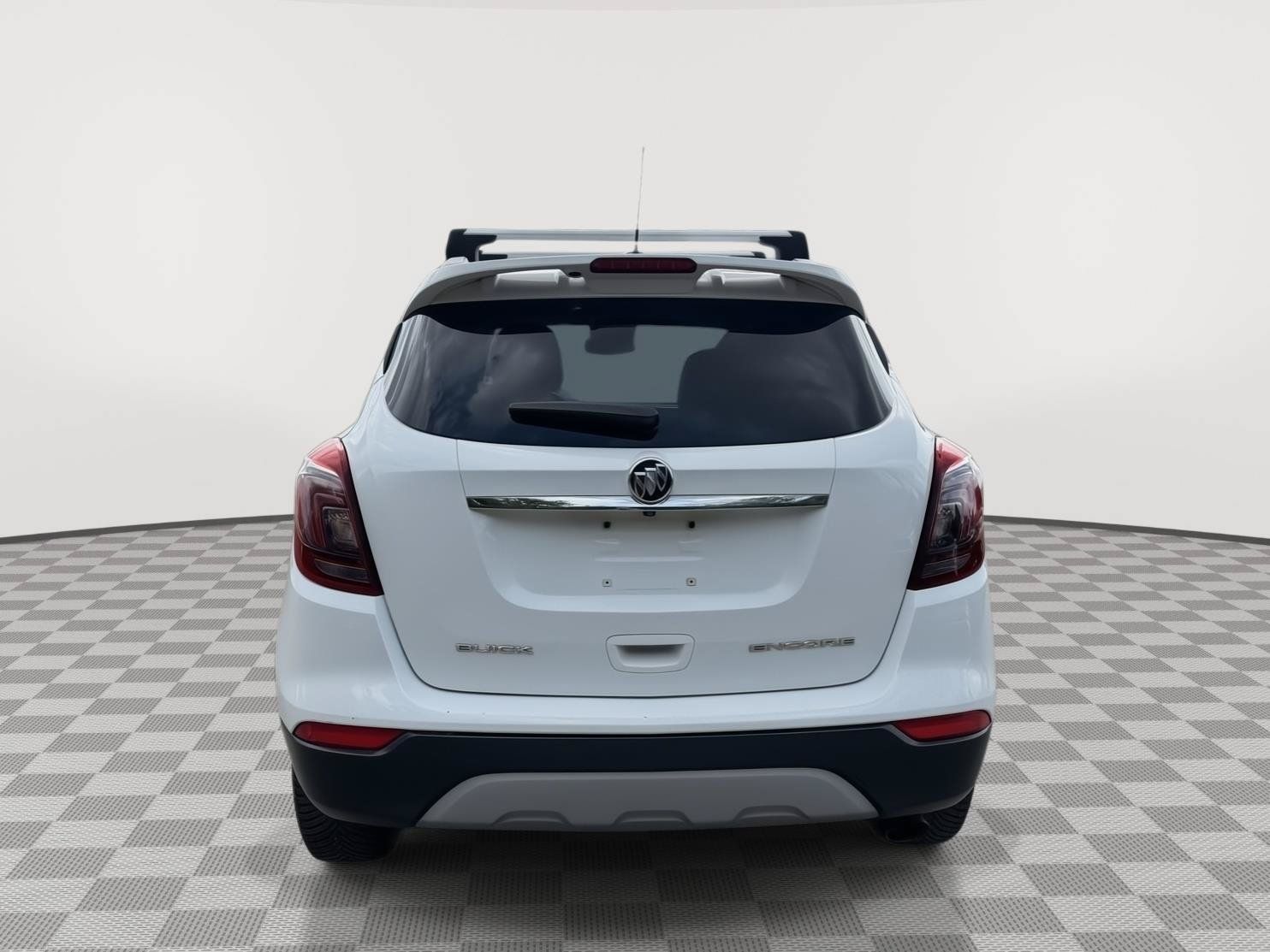 Used 2018 Buick Encore Sport Touring FWD image 6