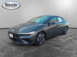 Used 2024 Hyundai Elantra Limited video 1