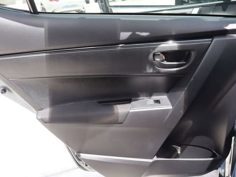 Used 2017 Toyota Corolla L FWD image 25