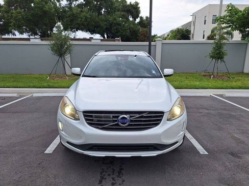 Used 2015 Volvo XC60 T6 Platinum FWD image 2