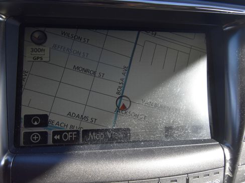 Used 2008 Lexus LS 460 L image 9