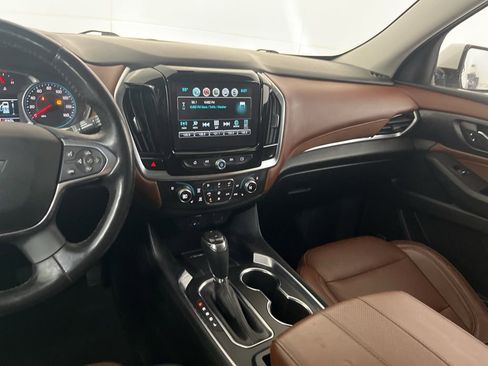 Used 2018 Chevrolet Traverse High Country image 36