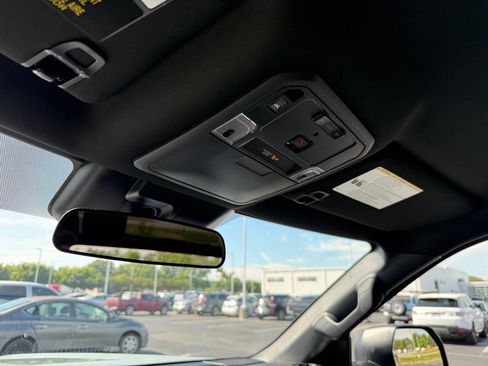 New 2026 Toyota Tundra SR5 AWD/4WD image 30