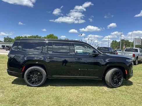 New 2026 Jeep Grand Wagoneer Limited AWD/4WD image 6