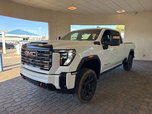 Used 2025 GMC Sierra 2500 AT4 w/ AT4 Premium Plus Package image 1