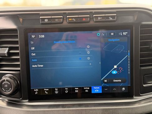 Used 2023 Ford F350 Platinum w/ Tremor Off-Road Package AWD/4WD image 19
