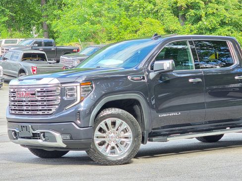 Used 2022 GMC Sierra 1500 Denali AWD/4WD image 2