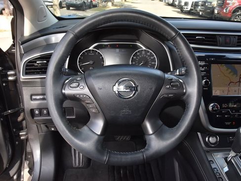 Used 2022 Nissan Murano SL w/ SL Moonroof Package image 22