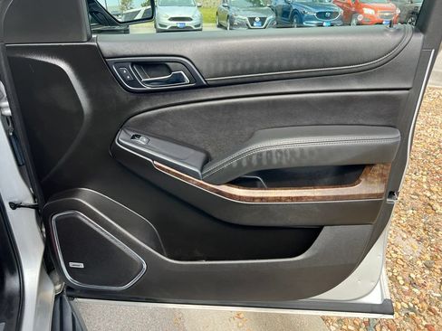 Used 2019 Chevrolet Tahoe LT AWD/4WD image 33