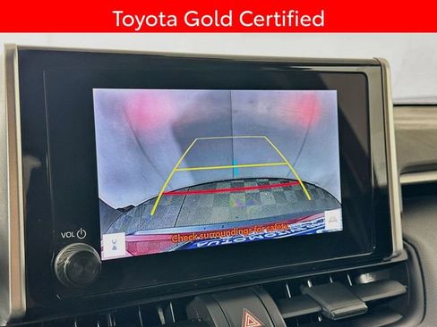 Certified 2024 Toyota RAV4 LE AWD/4WD image 15