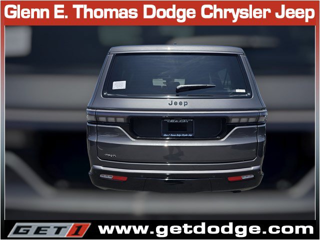 New 2026 Jeep Grand Wagoneer L Limited AWD/4WD image 5