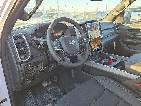 New 2026 RAM 1500 Big Horn AWD/4WD image 11