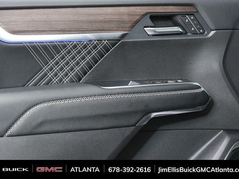 New 2026 GMC Acadia Denali FWD image 6