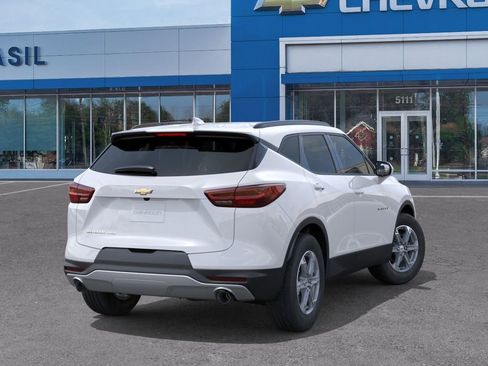 New 2026 Chevrolet Blazer LT w/ Convenience Package AWD/4WD image 4