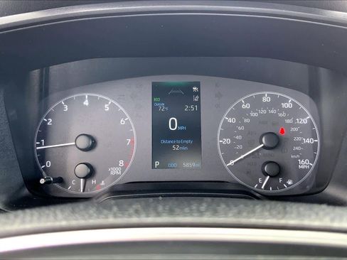 Used 2025 Toyota Corolla SE FWD image 25