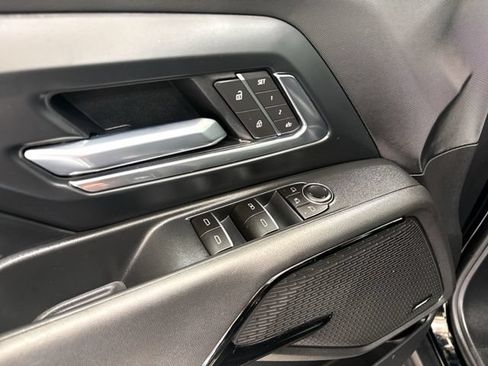 Used 2026 Chevrolet Silverado EV LT AWD/4WD image 18