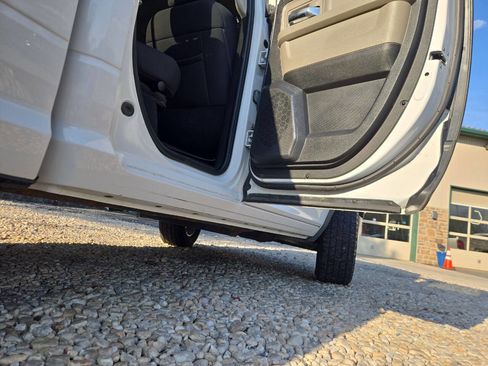 Used 2012 RAM 1500 Big Horn image 27
