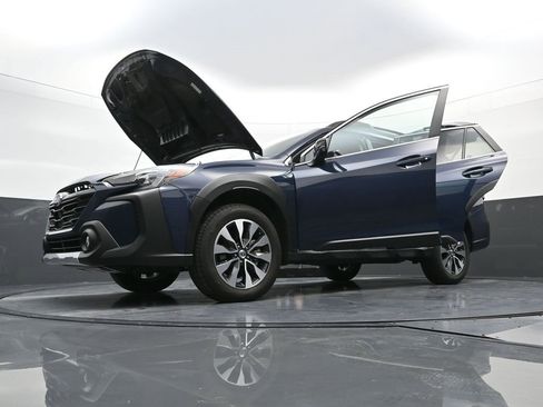 Used 2025 Subaru Outback Limited XT image 39
