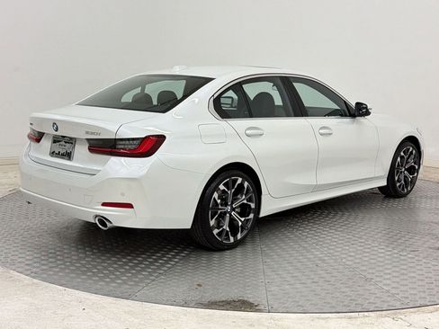 New 2026 BMW 330i xDrive Sedan w/ Premium Package AWD/4WD image 9