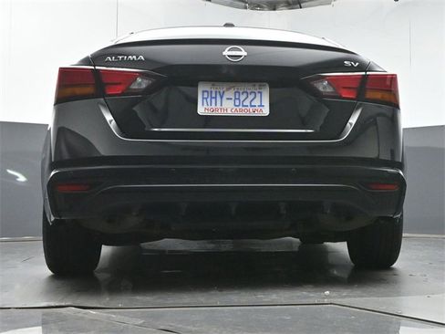 Used 2024 Nissan Altima 2.5 SV image 34