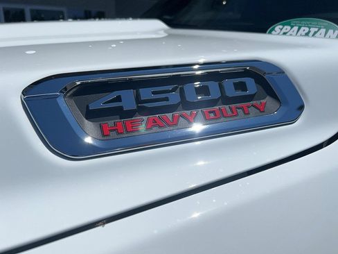 New 2026 RAM 4500 Tradesman w/ Chrome Appearance Group AWD/4WD image 7
