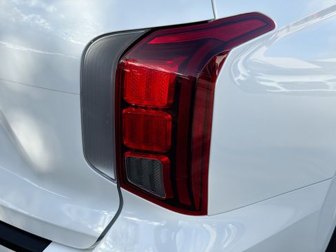 Used 2023 Hyundai Palisade Calligraphy w/ Cargo Package image 25