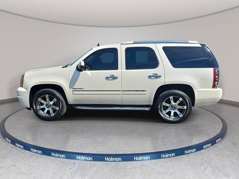 Used 2013 GMC Yukon Denali AWD/4WD image 9