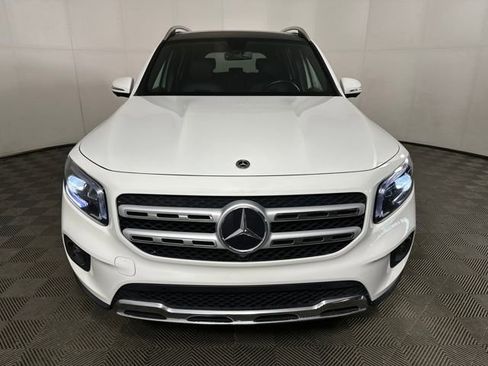 Used 2023 Mercedes-Benz GLB 250 GLB 250 w/ Premium Package image 8