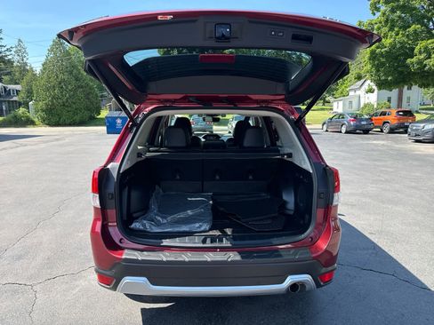 Used 2021 Subaru Forester Touring w/ Popular Package #2 image 16