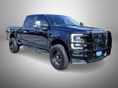 Used 2024 Ford F250 XL w/ STX Appearance Package AWD/4WD image 3
