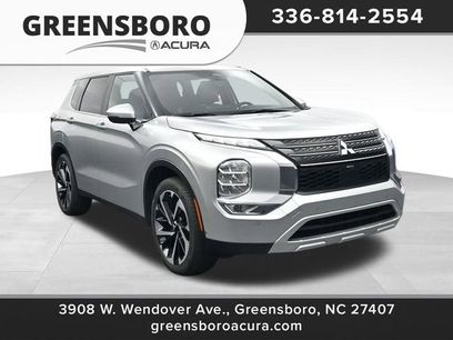 Used 2024 Mitsubishi Outlander SE