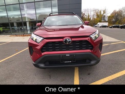 Used 2025 Toyota RAV4 XLE image 8