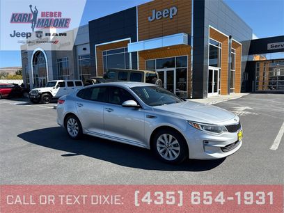 Used 2017 Kia Optima LX w/ Option Group 014