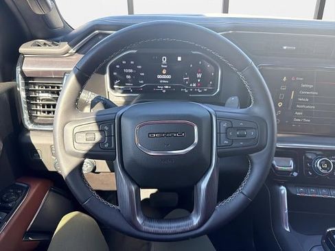 Used 2023 GMC Sierra 1500 Denali Ultimate image 29