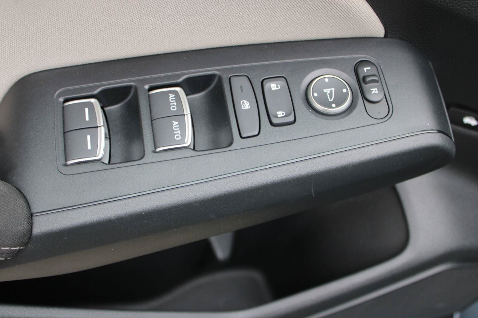 Used 2024 Honda Civic LX image 45