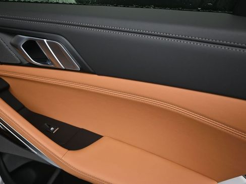 New 2027 BMW X6 xDrive40i AWD/4WD image 17